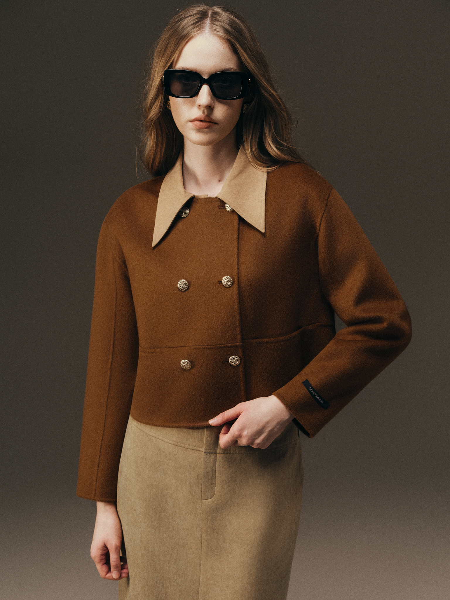 Áo dạ Handmade 2 hàng cúc dáng ngắn